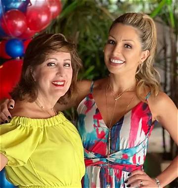 Caroline De Souza Correa Net Worth