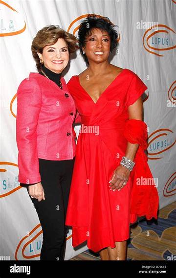 Carolyn Folks Net Worth