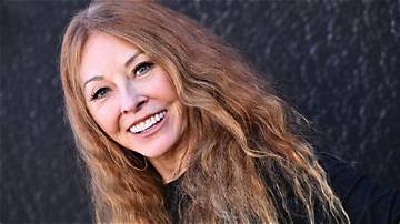 Cassandra Lewis Net Worth