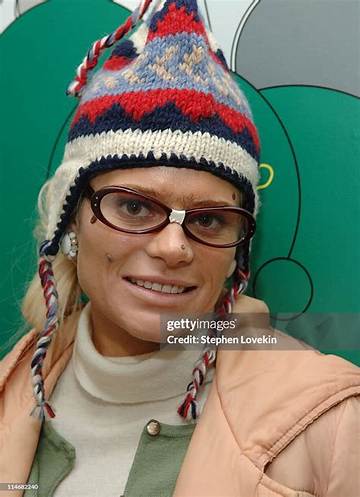 Cecille Gahr Net Worth