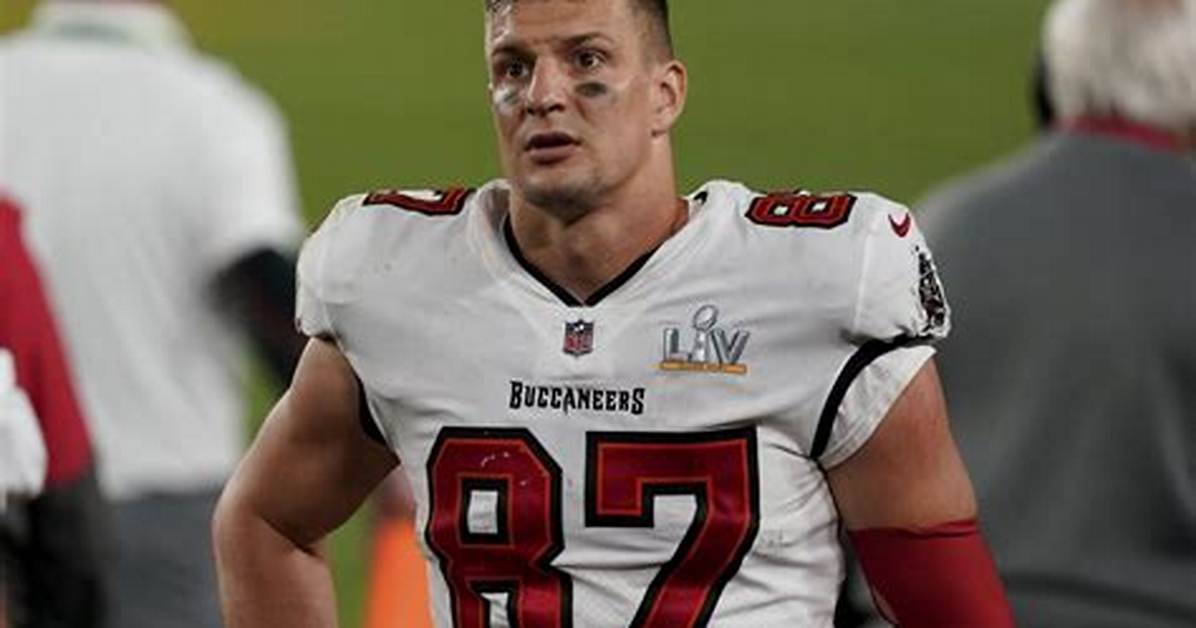 Chris Gronkowski Net Worth
