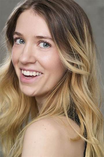 Claire Corlett Net Worth