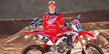 Cole Seely Net Worth