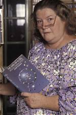 Colleen Mccullough Net Worth