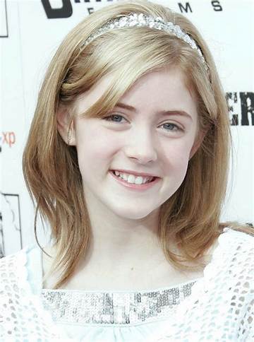 Courtney Jines Net Worth
