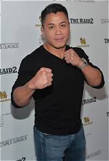 Cung Le Net Worth