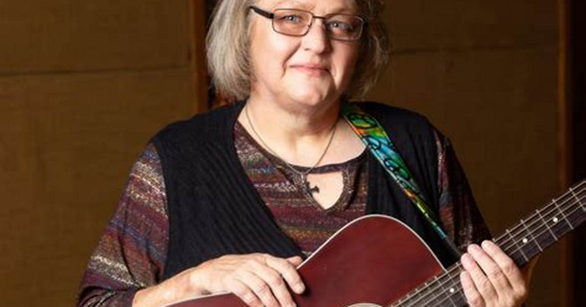 Dale Ann Bradley Net Worth