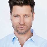 Damon Runyan Net Worth