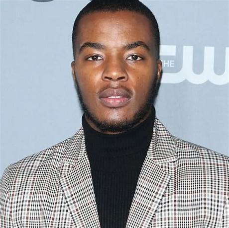 Daniel Ezra Net Worth