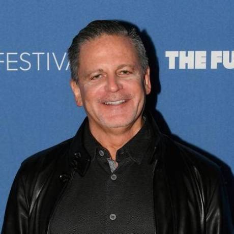 Daniel Gilbert Net Worth