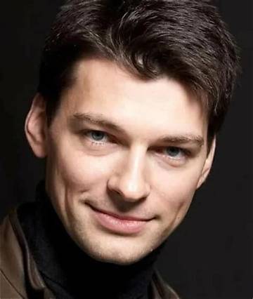 Daniil Strakhov Net Worth