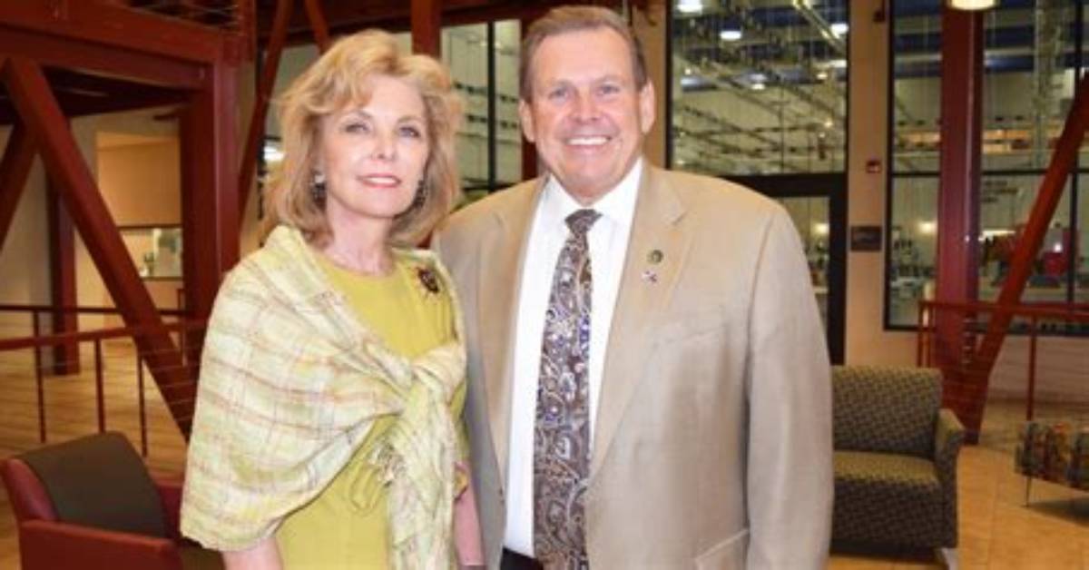 Darla Moore Net Worth