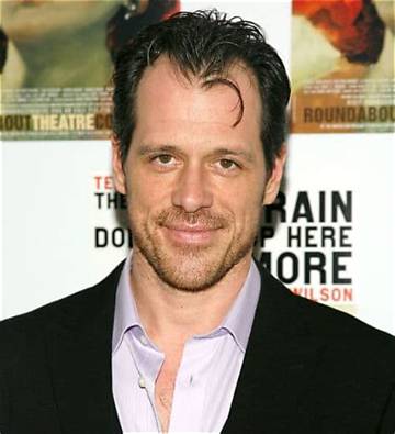 Darren Pettie Net Worth