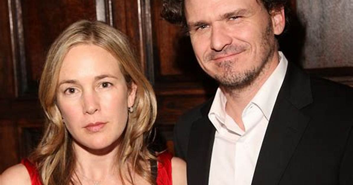 Dave Eggers Net Worth