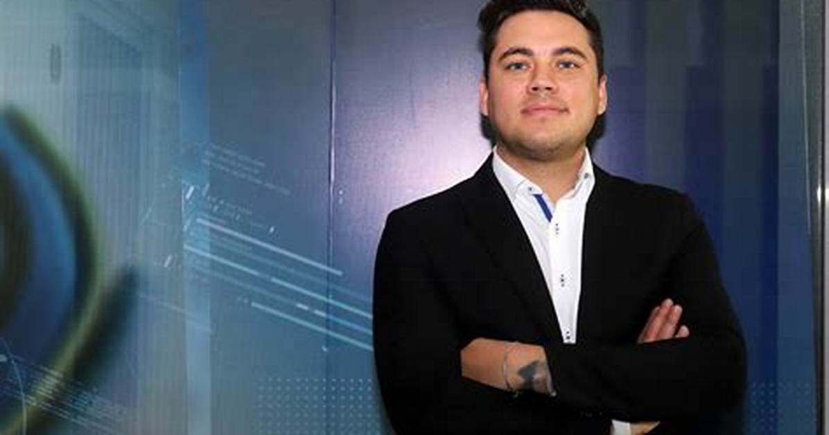 David De La Garza Net Worth