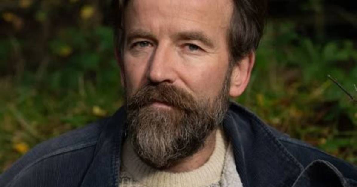 Dean Lennox Kelly Net Worth