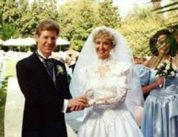 Debbie Zipp Net Worth