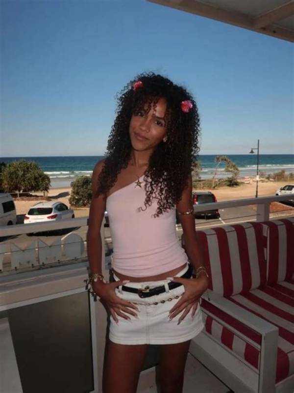 Deja Dee Net Worth