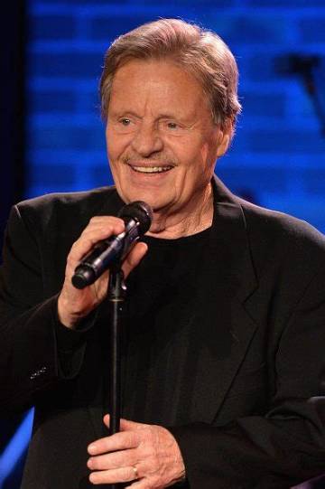 Delbert Mcclinton Net Worth