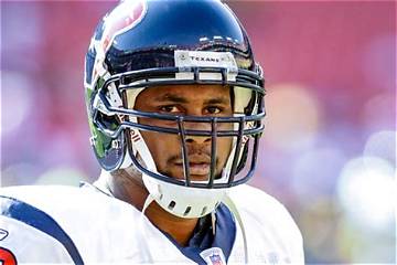 Derrick Ward Net Worth