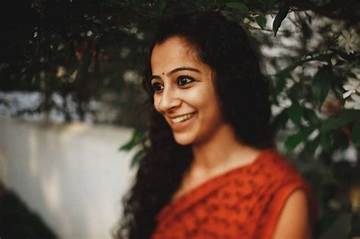 Dharshana Panangala Net Worth
