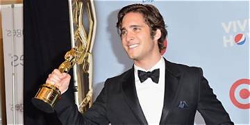 Diego Boneta Net Worth