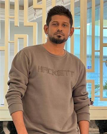 Dinesh Kanagaratnam Net Worth