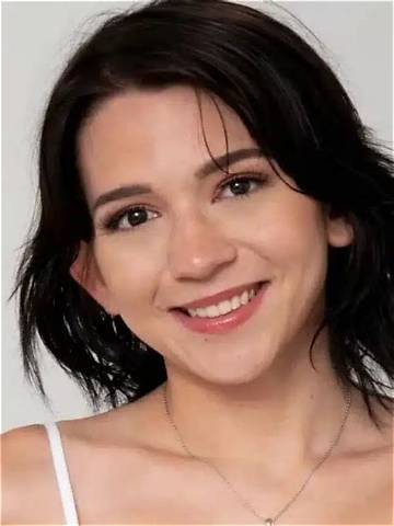 Djohariah Stevens - Net Worth 2018, Bio & Wiki