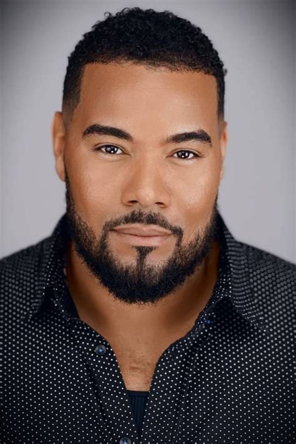 Dominic L. Santana Net Worth