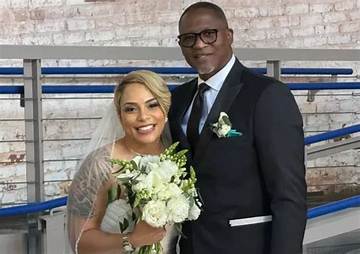Dominique Brownes Net Worth