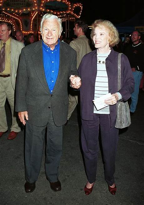 Eddie Albert Net Worth