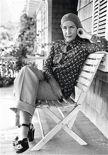 Edith ‘Little Edie’ Bouvier Beale Net Worth