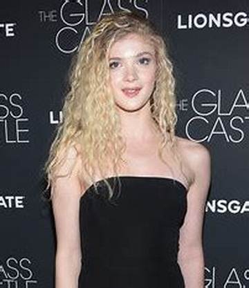 Elena Kampouris Net Worth