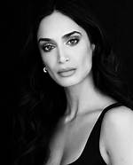 Elishia Perosa Net Worth