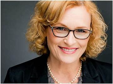 Elizabeth Dennehy Net Worth