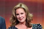Elizabeth Perkins Net Worth