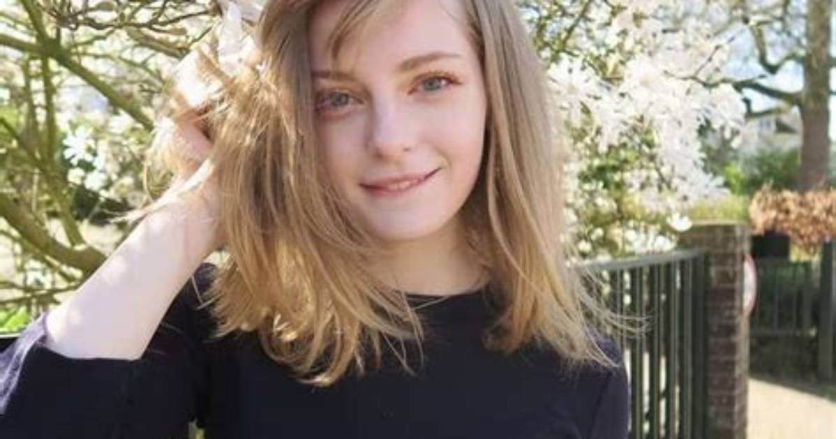 Ella Becroft Net Worth