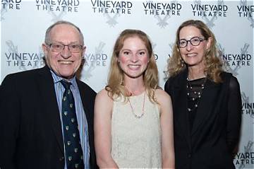 Ella Dershowitz Net Worth