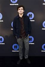 Elliot Fletcher Net Worth