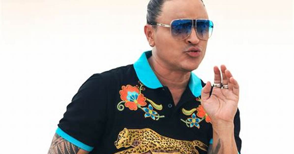 Elvis Crespo Net Worth