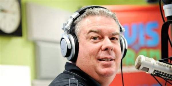 Elvis Duran Net Worth