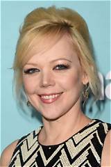 Emily Bergl Net Worth