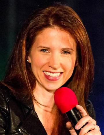 Emily Perkins Net Worth