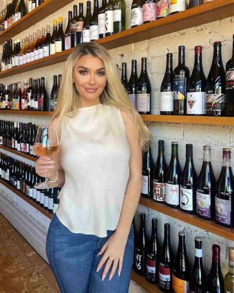 Emily Sears Net Worth