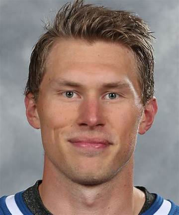 Erik Johnson Net Worth
