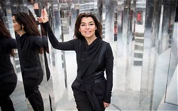 Es Devlin Net Worth