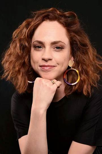 Fiona Dourif Net Worth