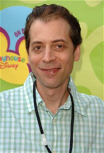 Fred Stoller Net Worth
