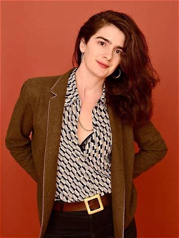 Gaby Hoffmann Net Worth