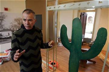 Gary Soto Net Worth